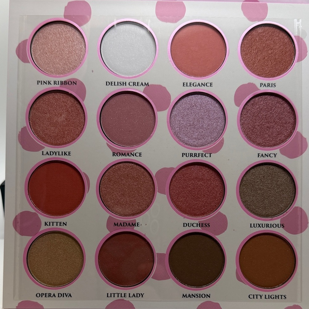 Disney Aristocats Eyeshadow Palette - Picture 4 of 8